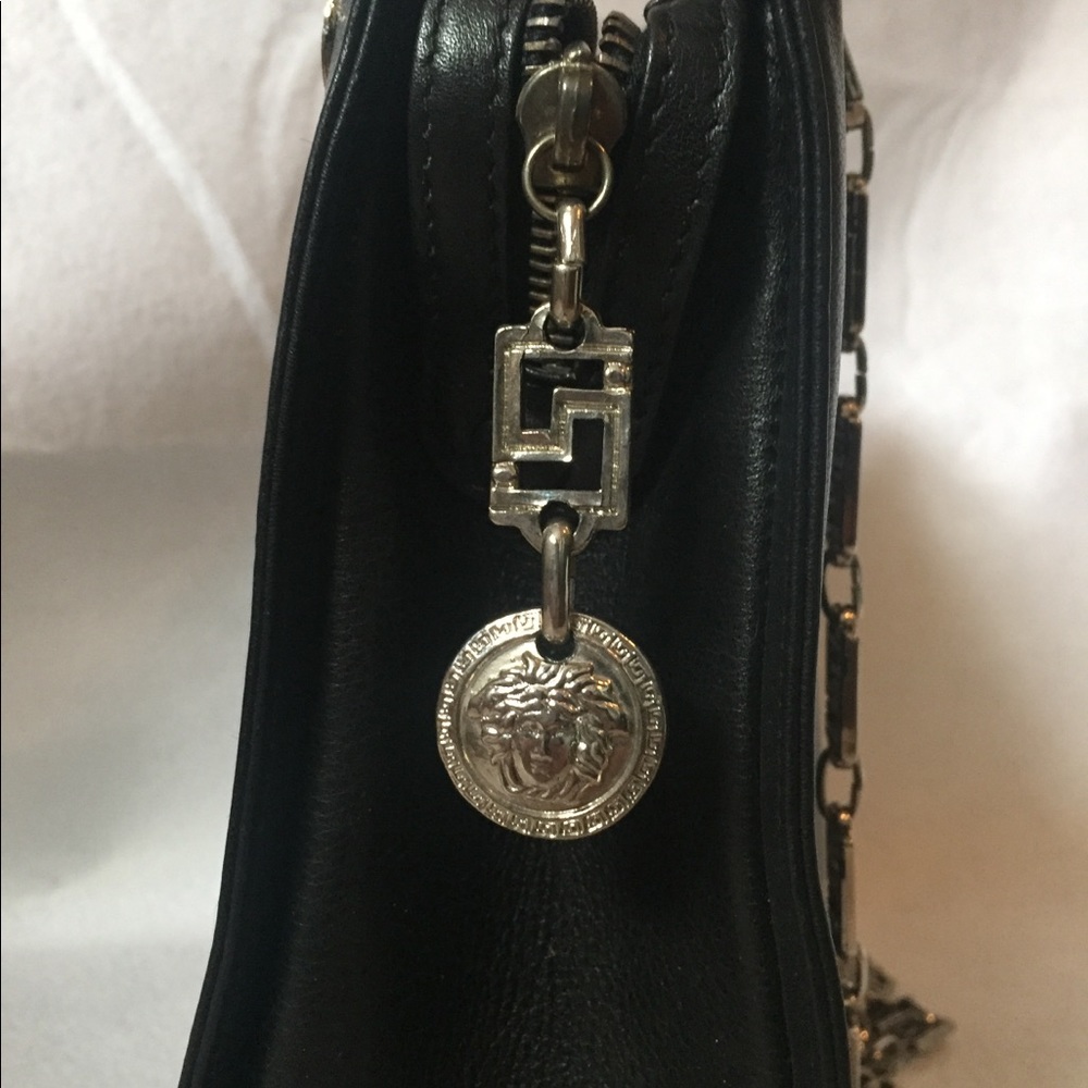 ✨ Vintage VERSACE Medusa Tote - Picture 5 of 5